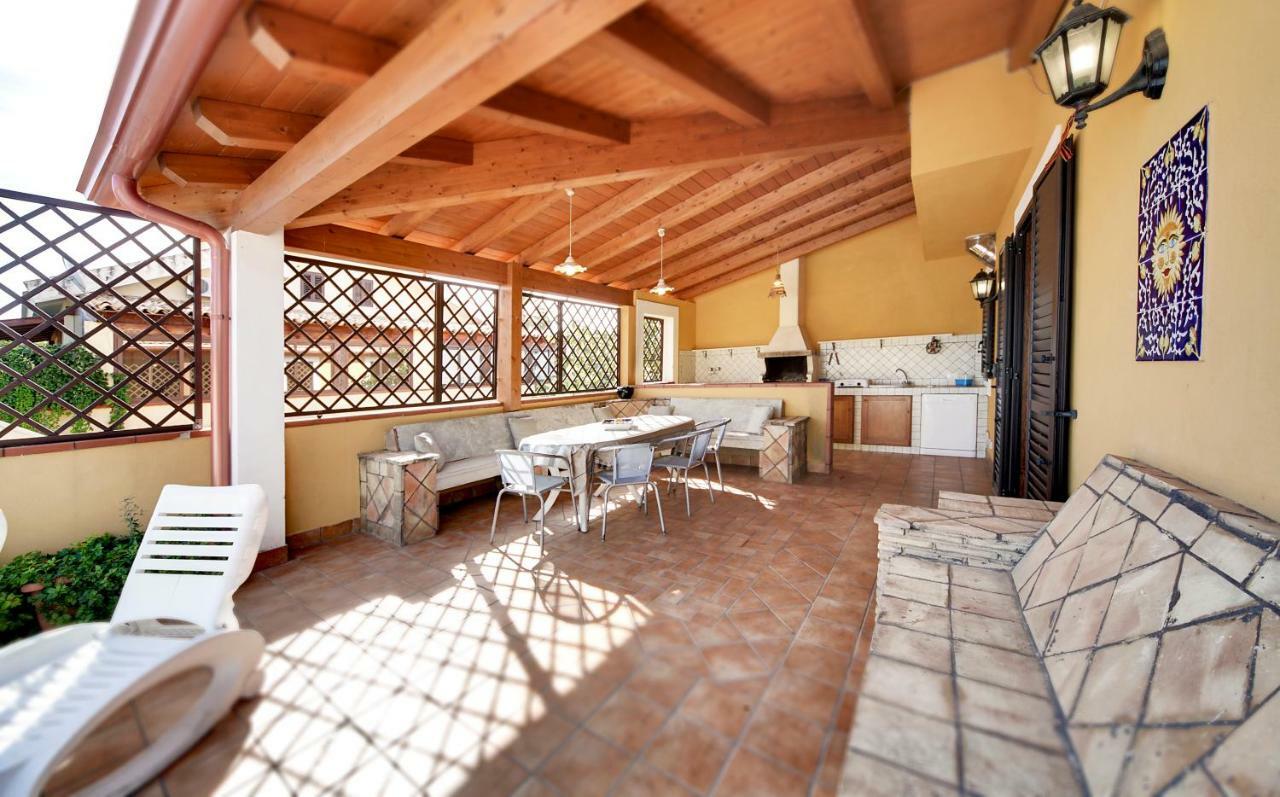 Villa Dell'Ulivo Марина ди Рагуса Екстериор снимка